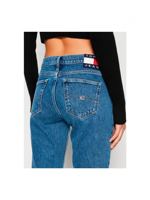 Vaquero TOMMY JEANS DW0DW16015