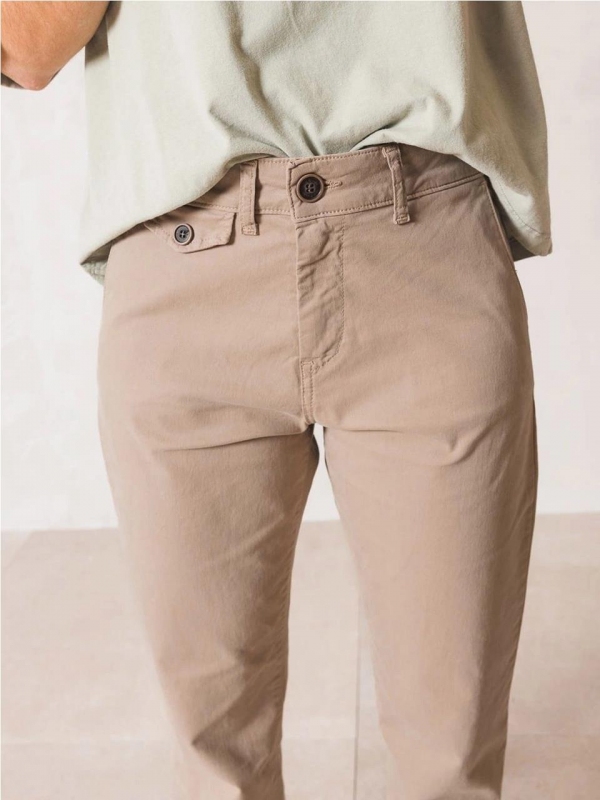 PANTALÓN
