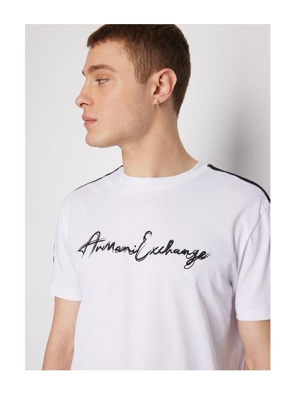 Camiseta ARMANI EXCHANGE...
