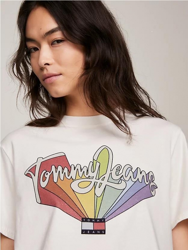 Camiseta TOMMY JEANS DWDW17380