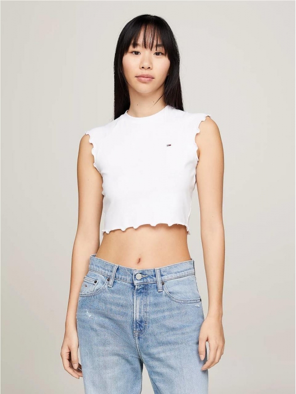 Camiseta TOMMY JEANS...