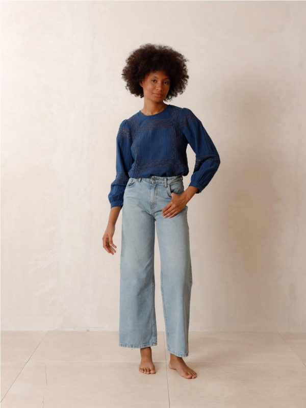 Blusa INDI & COLD