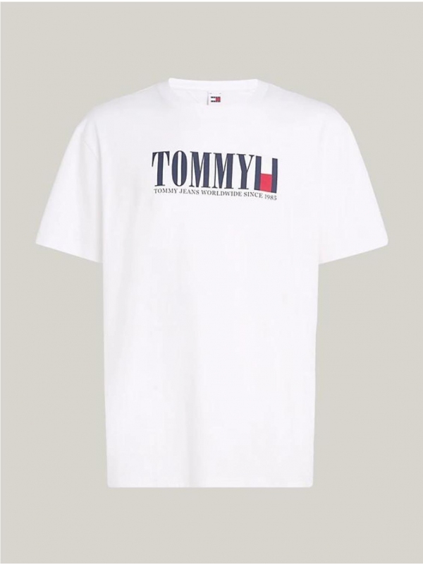 Camiseta TOMMY JEANS DM0DM18533