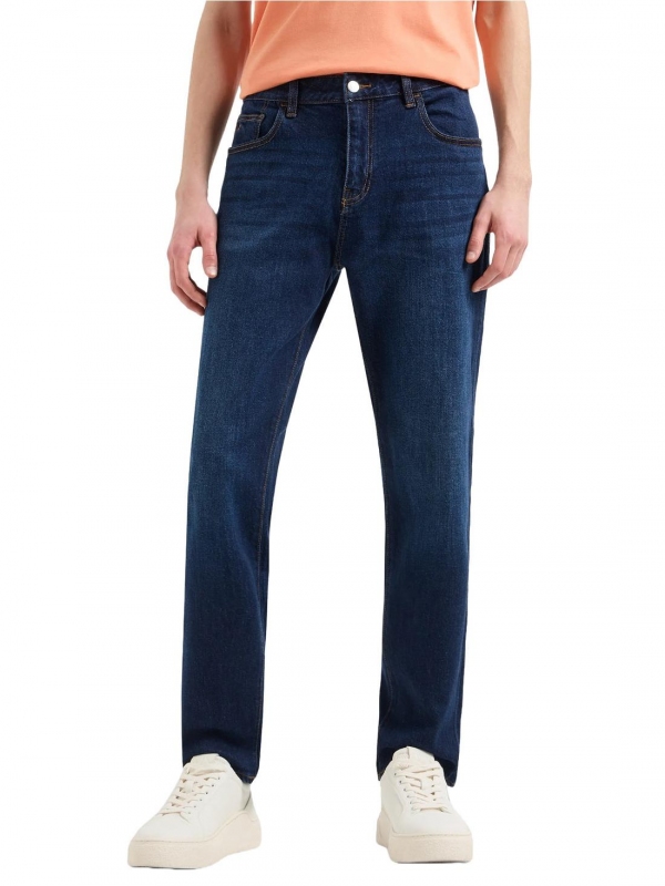 Vaquero ARMANI EXCHANGE...