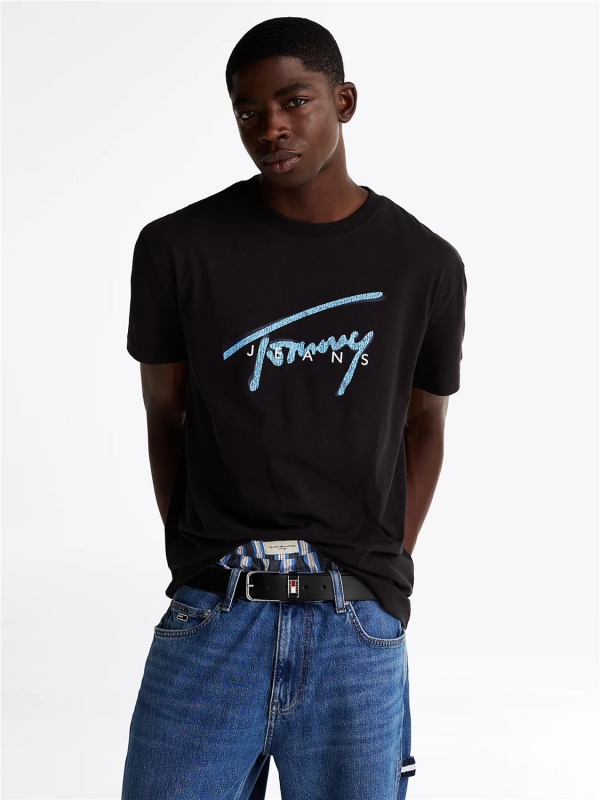 Camiseta TOMMY JEANS... 2