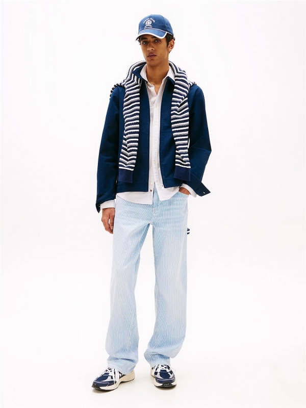 Cazadora TOMMY JEANS DM0DM21377 Cazadora TOMMY JEANS DM0DM21377