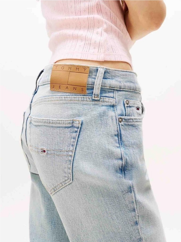 Vaqueros TOMMY JEANS DW0DW20053 Vaqueros TOMMY JEANS DW0DW20053