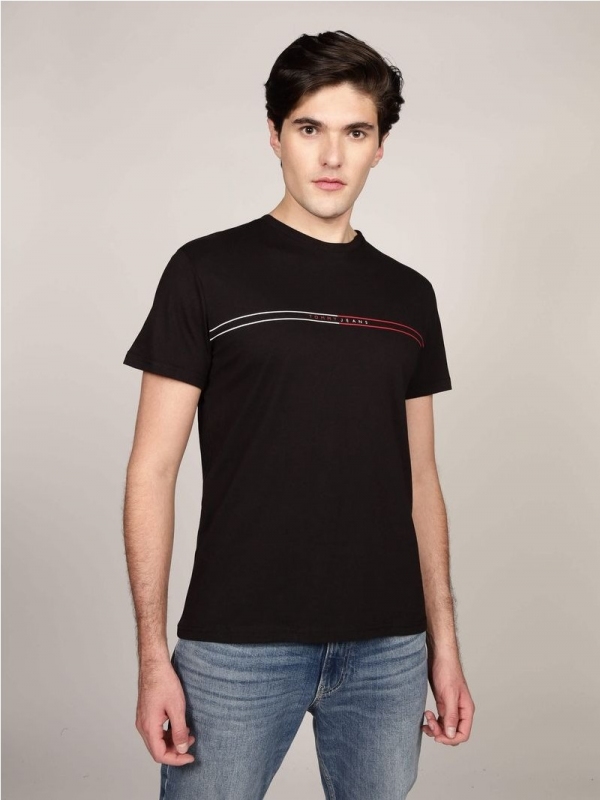 Camiseta TOMMY JEANS...