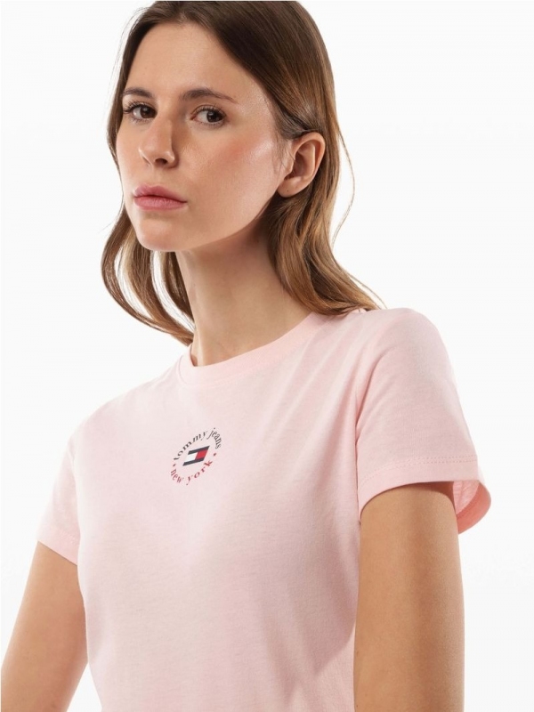 Camiseta TOMMY JEANS DW0DW20316