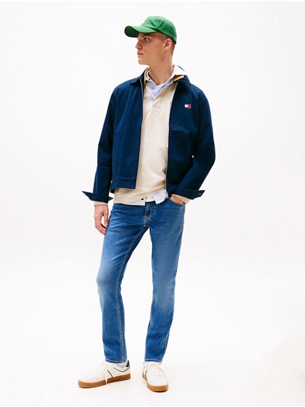 Vaquero TOMMY JEANS DM0DM21378