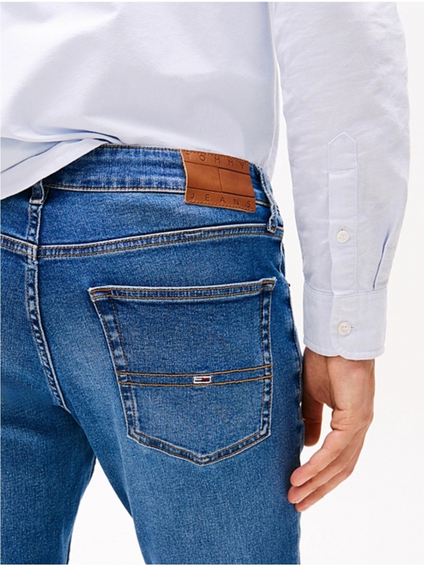 Vaquero TOMMY JEANS DM0DM21378 Vaquero TOMMY JEANS DM0DM21378