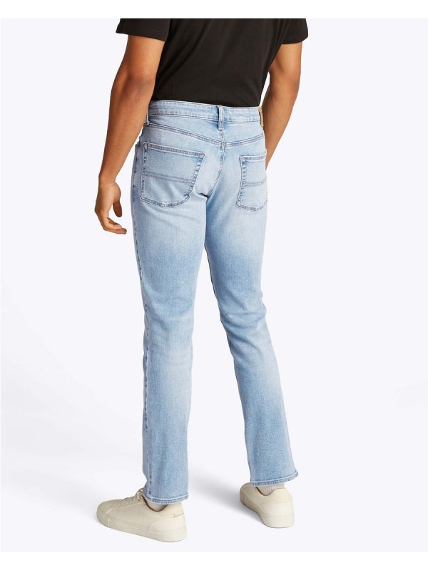 Vaquero TOMMY JEANS DM0DM20985 Vaquero TOMMY JEANS DM0DM20985