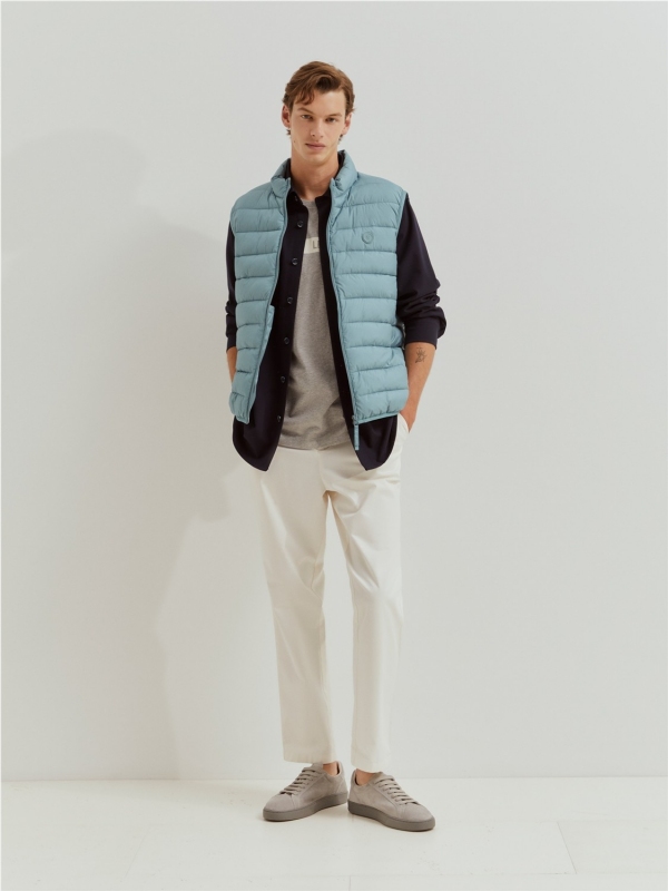 Chaleco LION OF PORCHES...