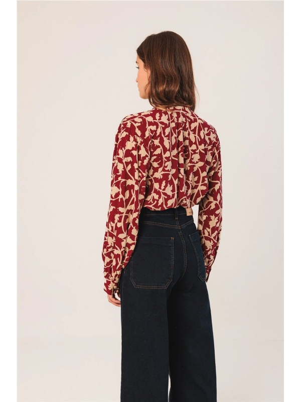 Blusa INDI&COLD VI25AD172 Blusa INDI&COLD VI25AD172