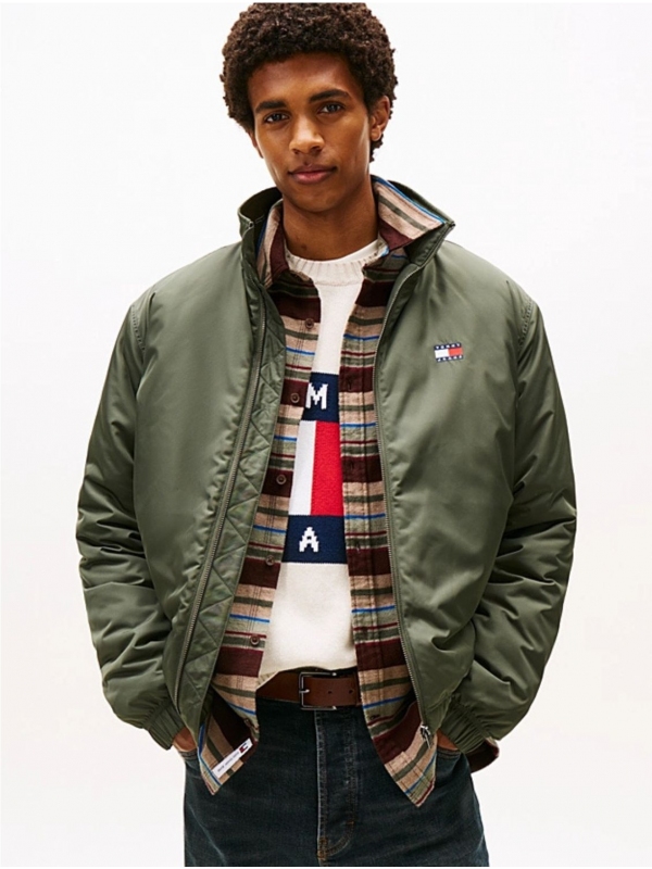 Cazadora TOMMY JEANS...