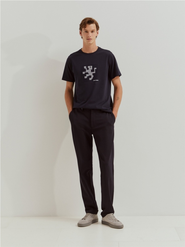 Camiseta LION OF PORCHES...