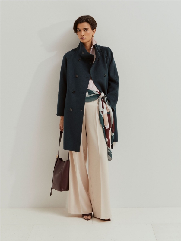 Abrigo LION OF PORCHES LP006407