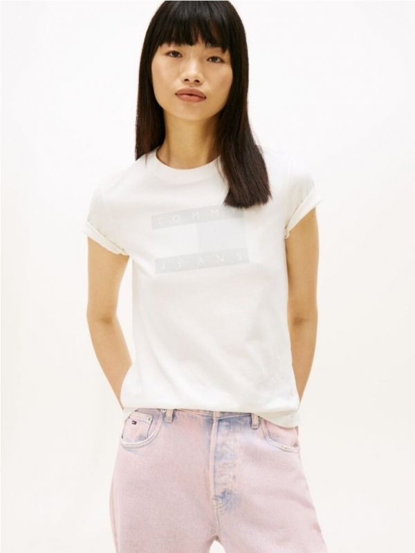 Camiseta TOMMY JEANS DW0DW22562