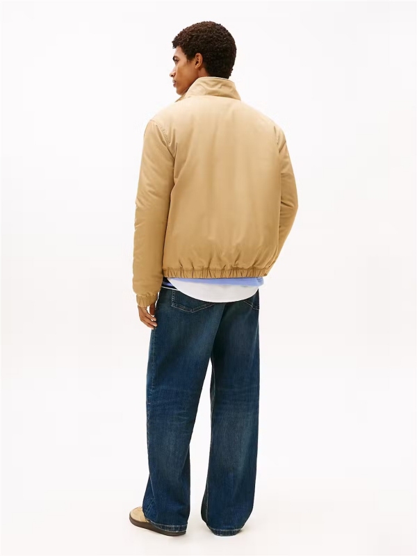 Cazadora TOMMY JEANS DM0DM21936