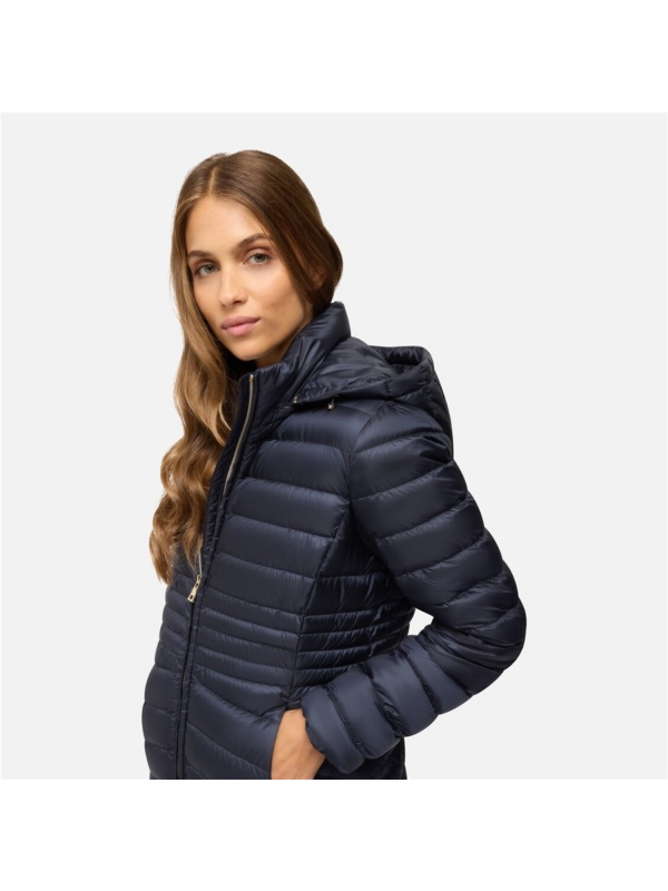 Cazadora GEOX W5625CT3267.