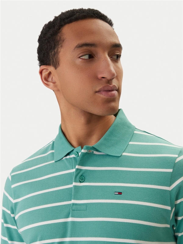 Polo TOMMY JEANS DM0DM22708