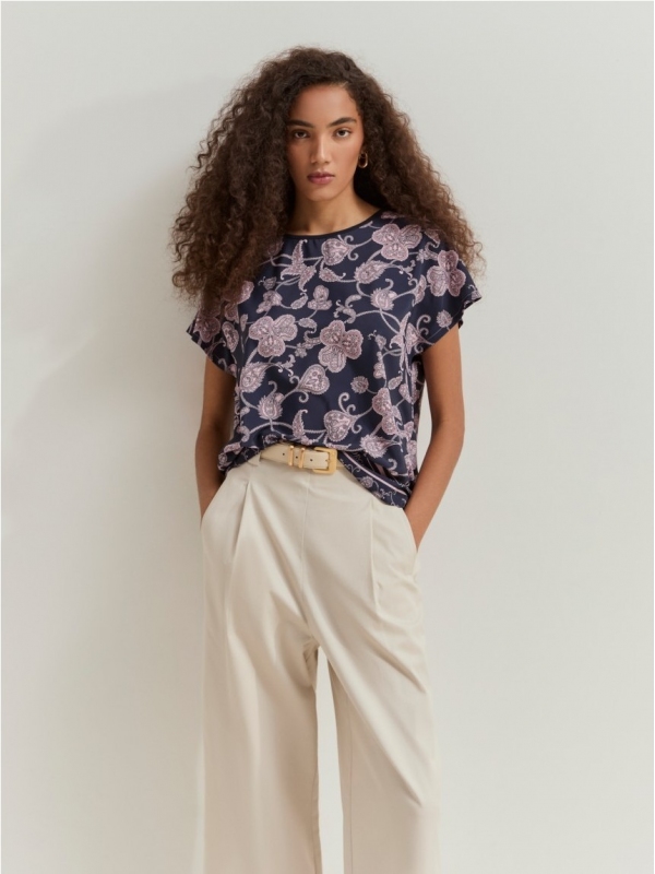 Blusa LION OF PORCHES LP007753