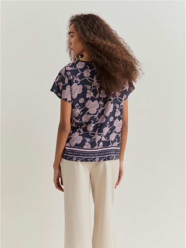 Blusa LION OF PORCHES LP007753