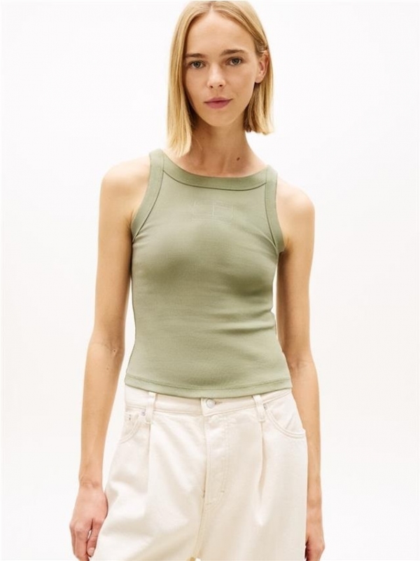 Camiseta TOMMY JEANS DW0DW22736