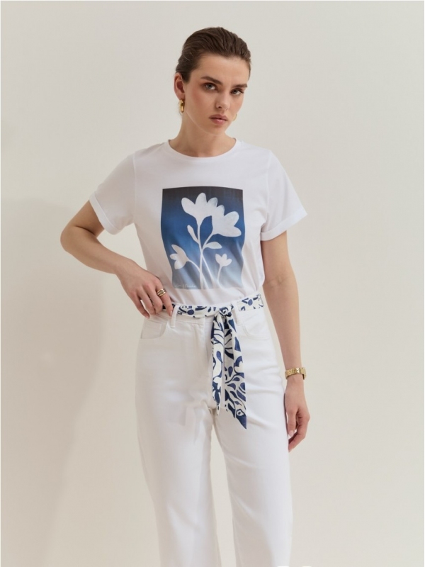 Camiseta LION OF PORCHES...