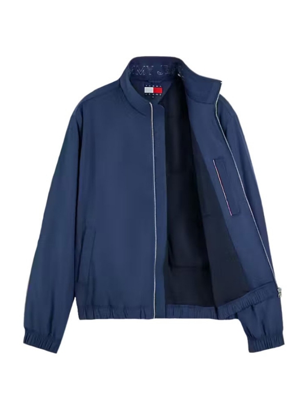 Cazadora TOMMY JEANS DM0DM21936