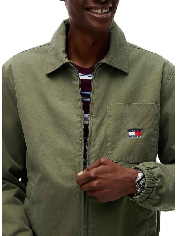 Cazadora TOMMY JEANS DM0DM23631