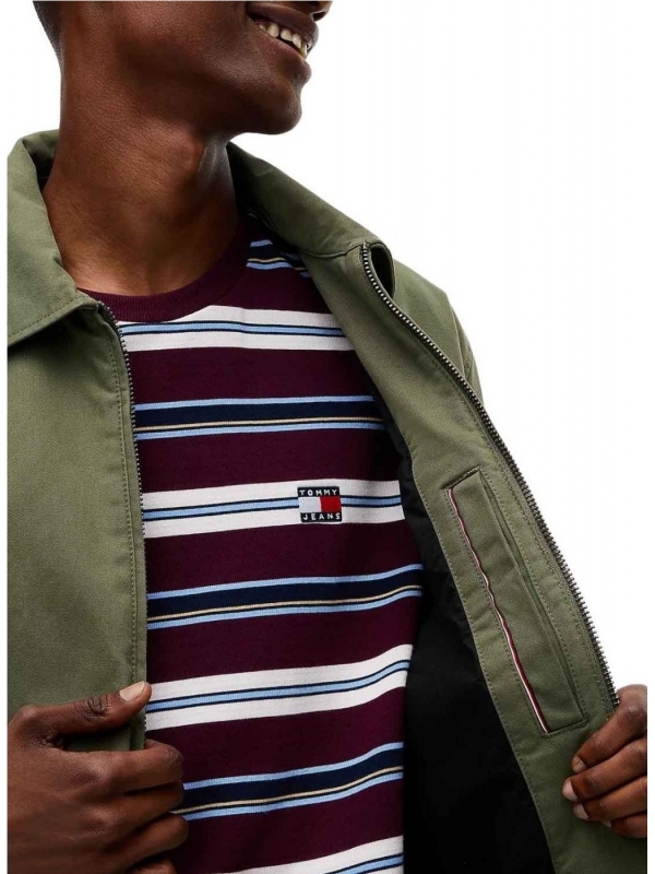 Cazadora TOMMY JEANS DM0DM23631