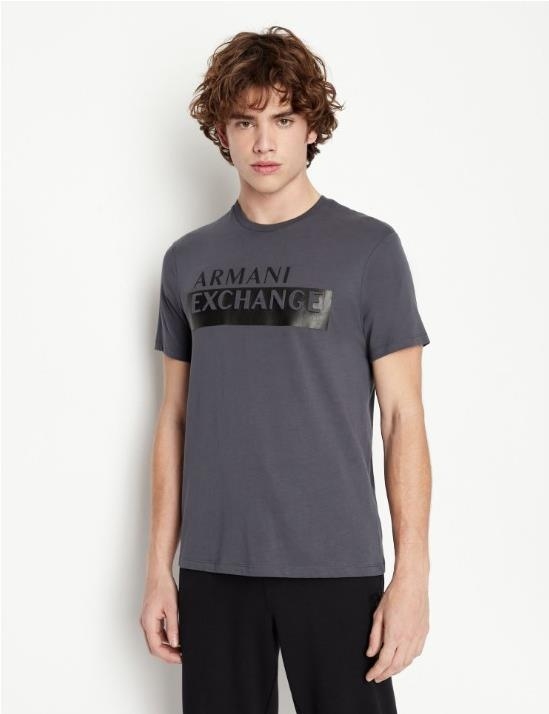 Camiseta armani cheap con pantalones negro